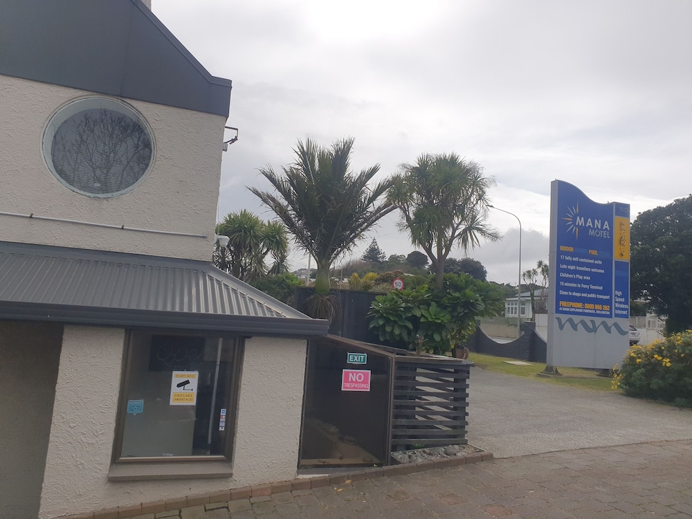 mana motel