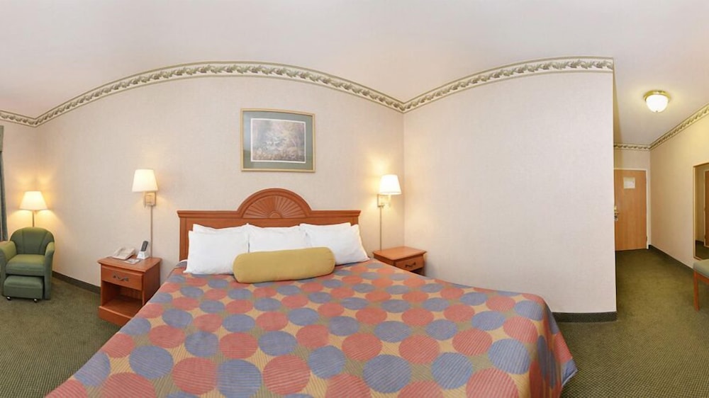 holiday inn express toledo west napoleon by ihg