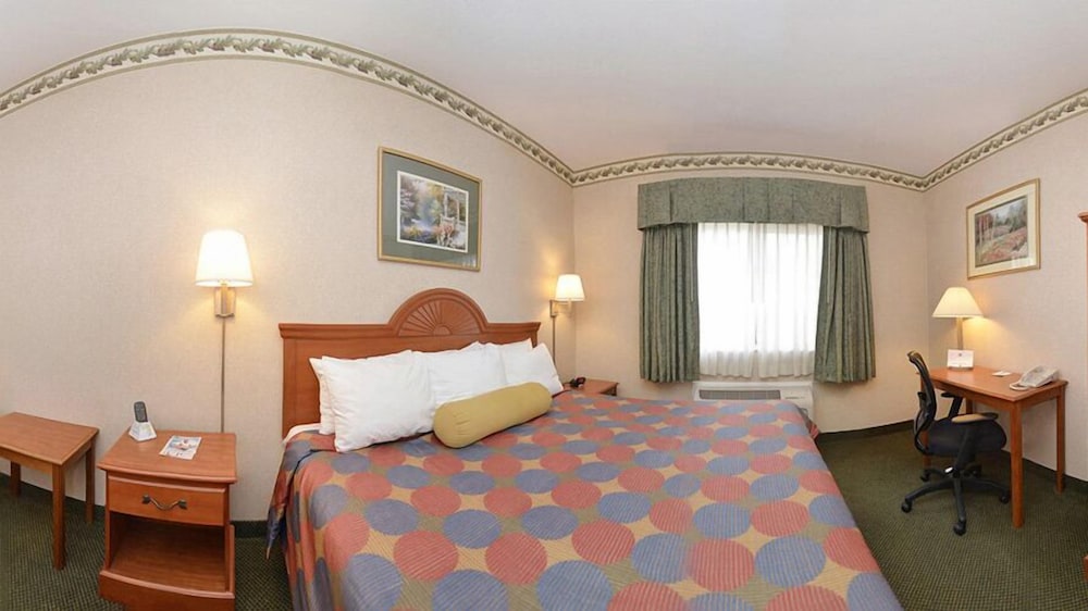 holiday inn express toledo west napoleon by ihg