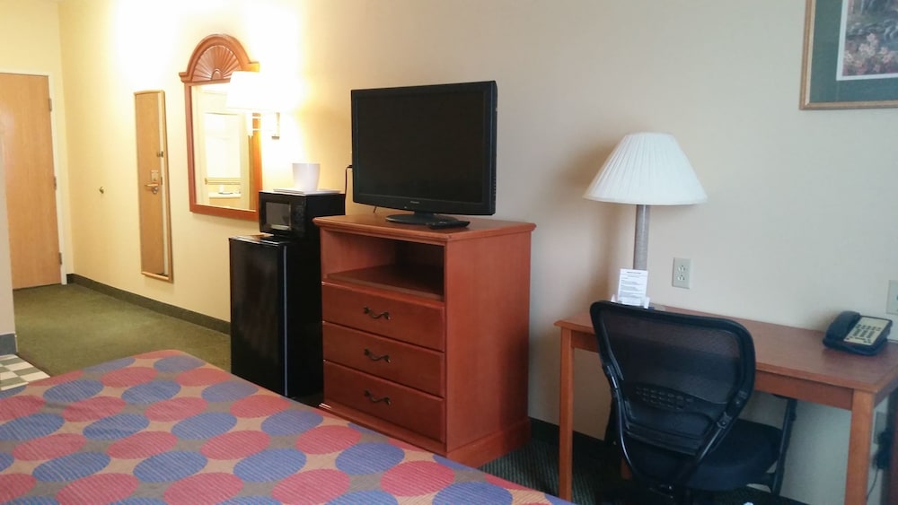 holiday inn express toledo west napoleon by ihg