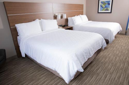 holiday inn express toledo west napoleon by ihg