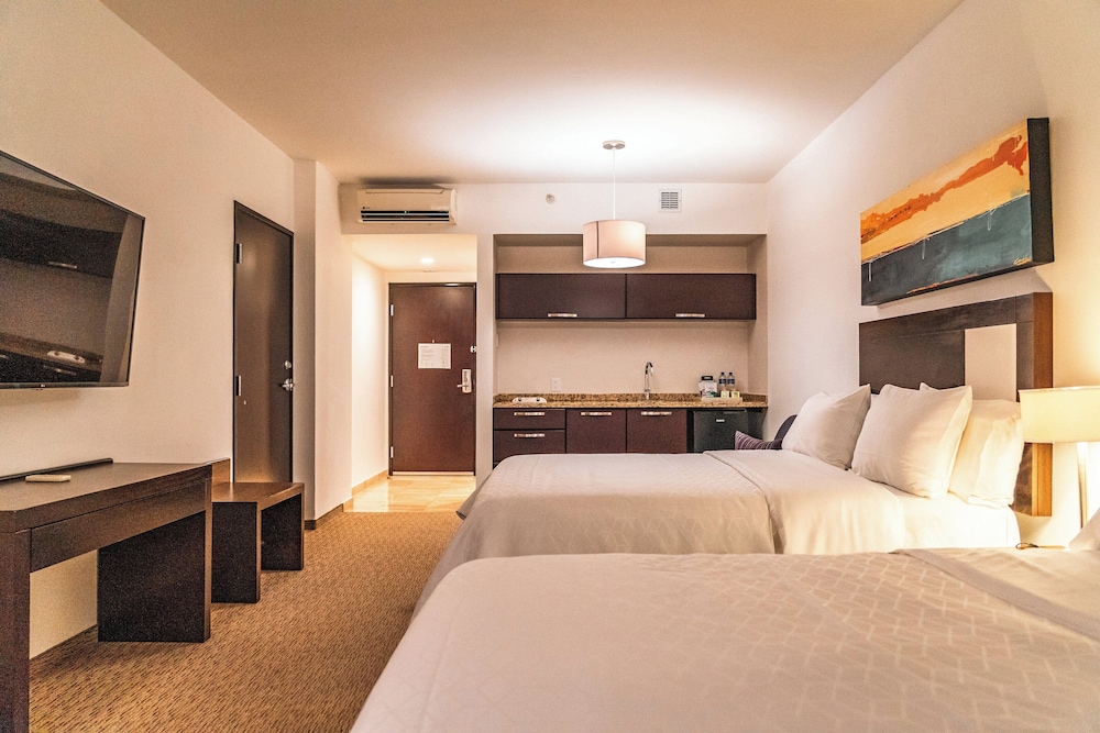 hotel autonoma guadalajara by hnf