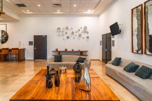 hotel autonoma guadalajara by hnf