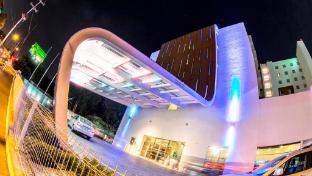 hotel autonoma guadalajara by hnf