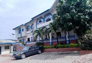 akiavic blue roof hotel