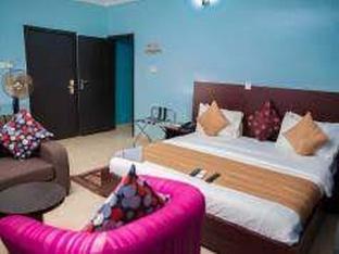 akiavic blue roof hotel