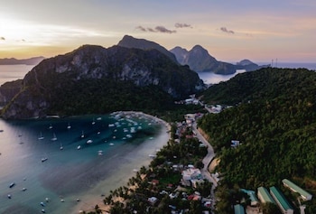 ora beach resort
