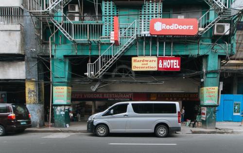 reddoorz riches holiday hotel avenida