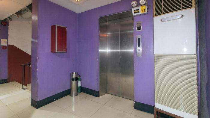 reddoorz riches holiday hotel avenida