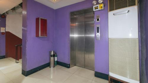 reddoorz riches holiday hotel avenida