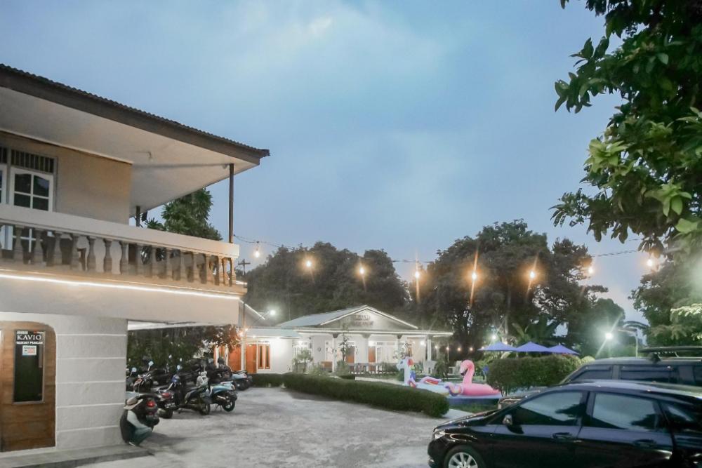 reddoorz near taman safari 2