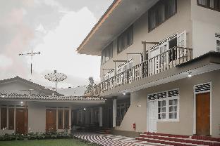 reddoorz near taman safari 2