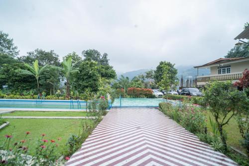 reddoorz near taman safari 2