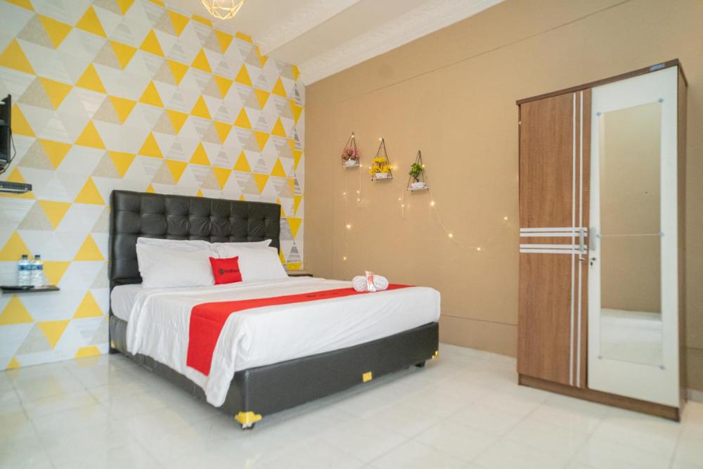 reddoorz near taman safari 2