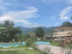 reddoorz near taman safari 2