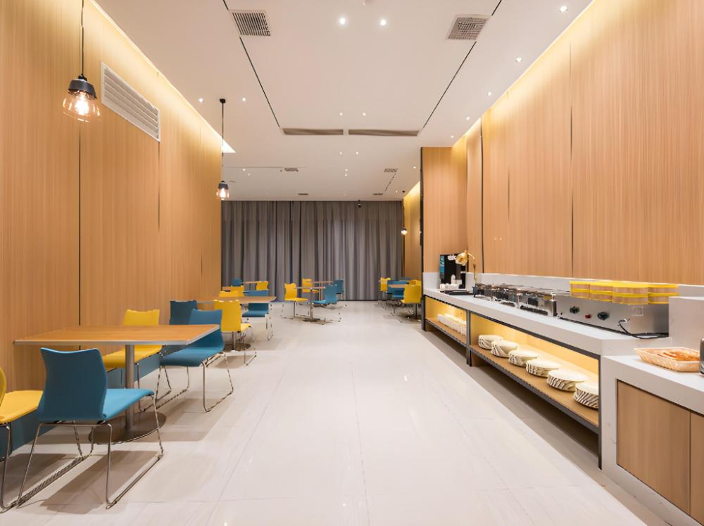 city comfort inn anqing high speed railway station
