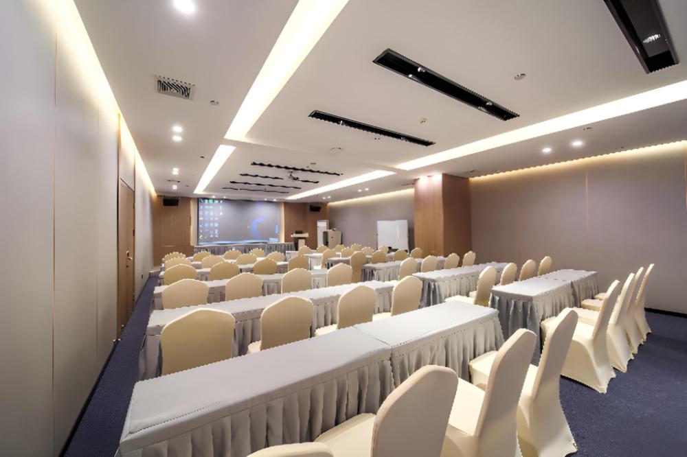 echarm hotel heyuan jianji wanda plaza