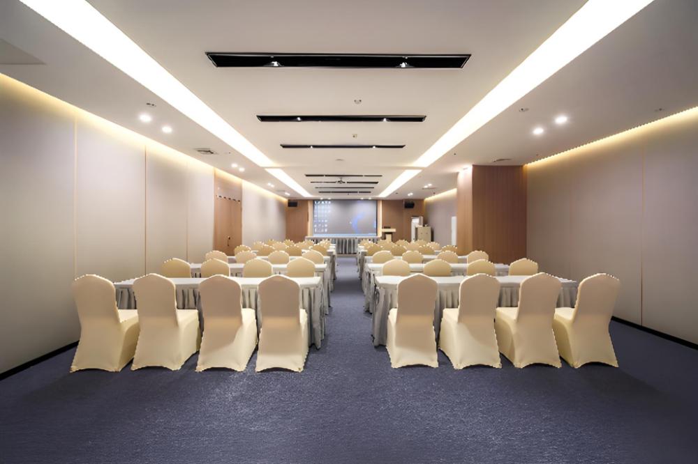 echarm hotel heyuan jianji wanda plaza