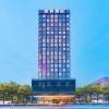 echarm hotel yichang east railway station