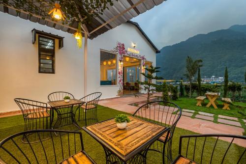 zostel plus rishikesh