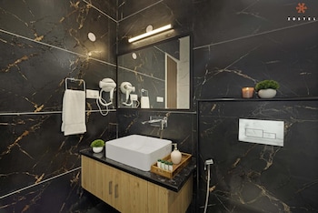 zostel plus rishikesh