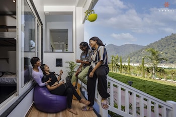 zostel plus rishikesh