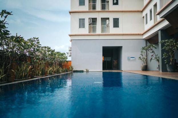 tamansari mahogany apartment by rm mahogany