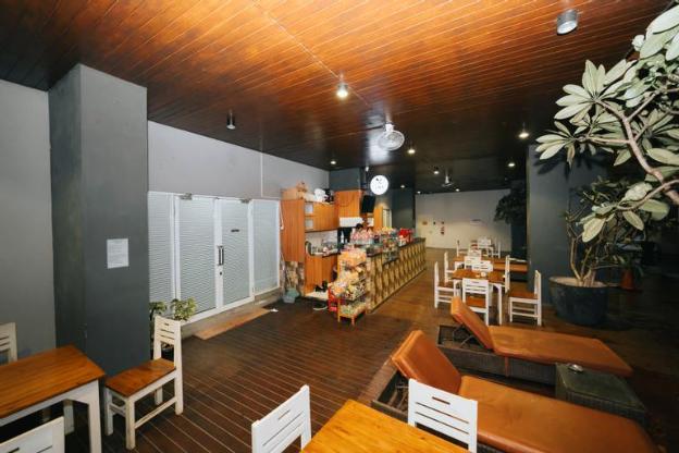 tamansari mahogany apartment by rm mahogany