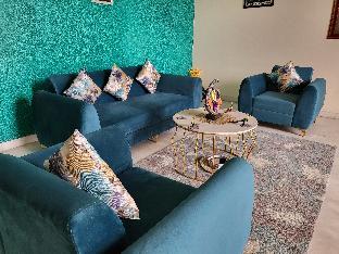 Rukiye Zara,India>>Jaipur,5 star