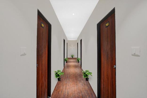 flagship nidhivan hotel and rooms