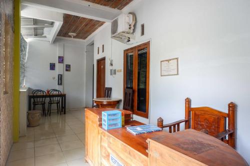 reddoorz pakuncen malioboro yogyakarta