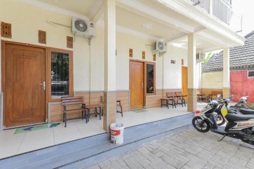 reddoorz syariah near alun alun pasuruan
