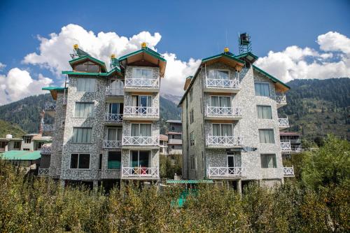 tripli hotels stone house cottage