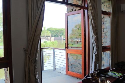 Riboville,Midrand>>Johannesburg,5 star