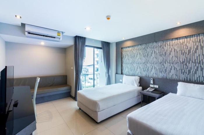 c hotel bangna