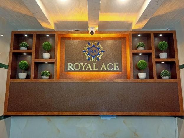 royal ace stopover