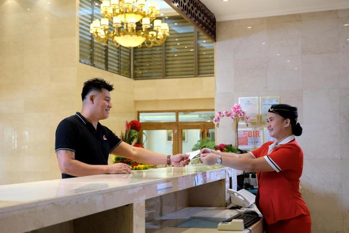 royal j hotel