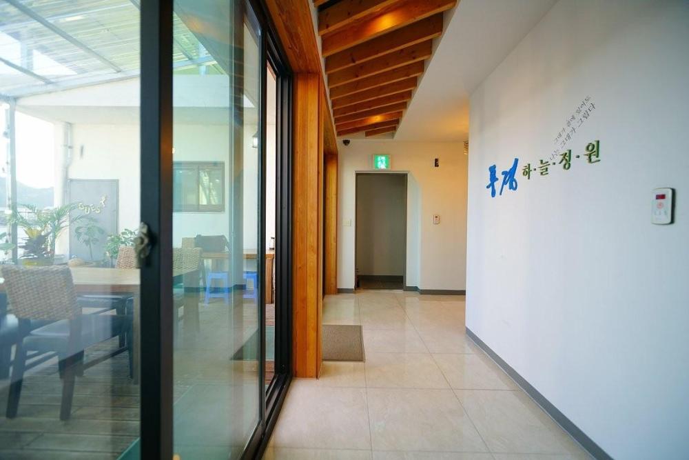jeonju hanok maeul pungkyeong guest and hotel