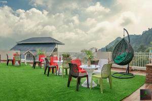 The Cloudberry I Property Of The Year I Serviced Villa I Couple Friendly I Pvt Balcony I Open Air Te,India>>Dharampur,3 star