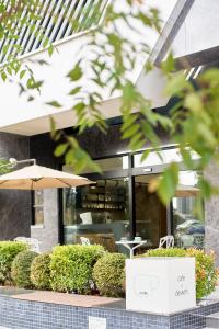 cp hotel taoyuan airport hsr station