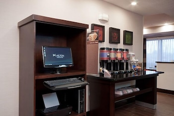 countryside inn and suites