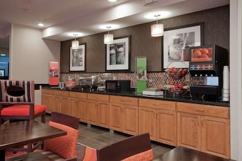 countryside inn and suites