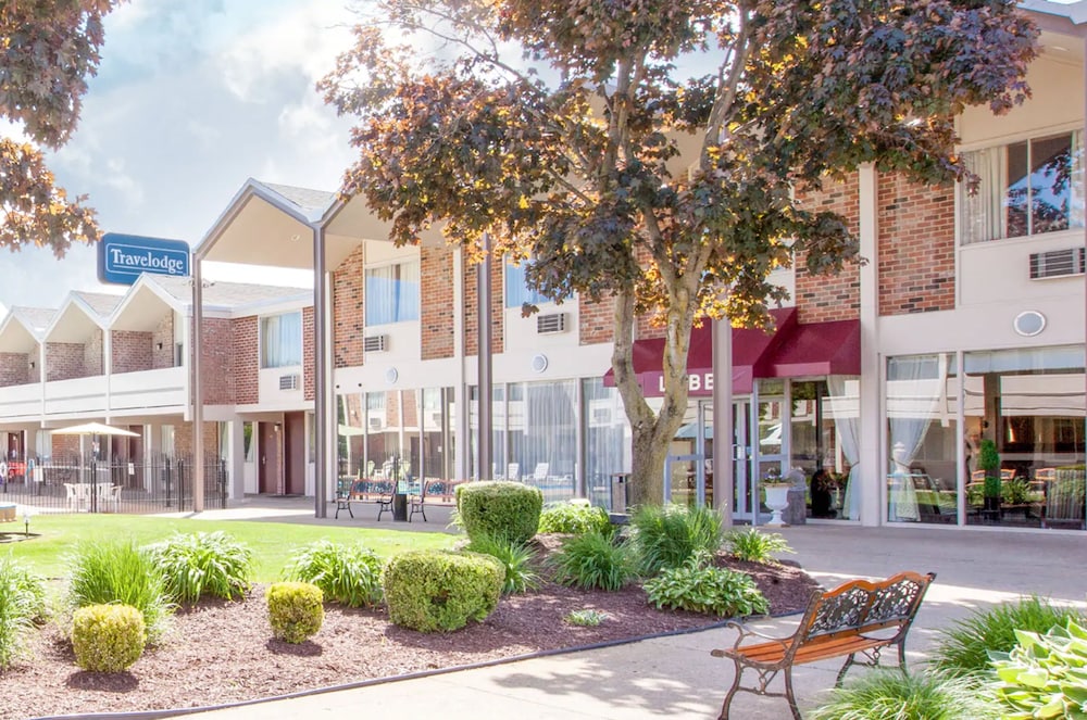 Travelodge By Wyndham Jackson,Jackson>>Detroit,2 star