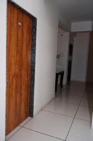 Heaven Accommodation,India>>Rajkot,0 star