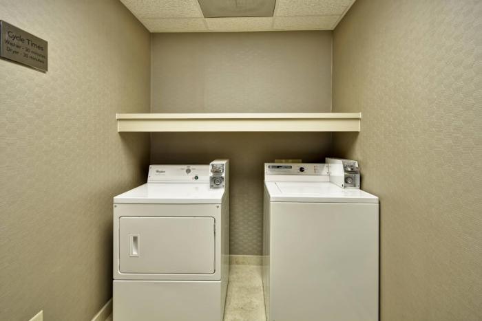 courtyard by marriott jacksonville airport