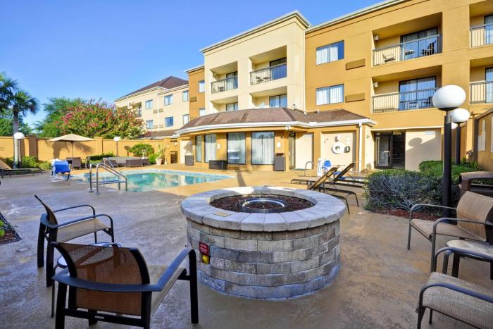 courtyard by marriott jacksonville airport