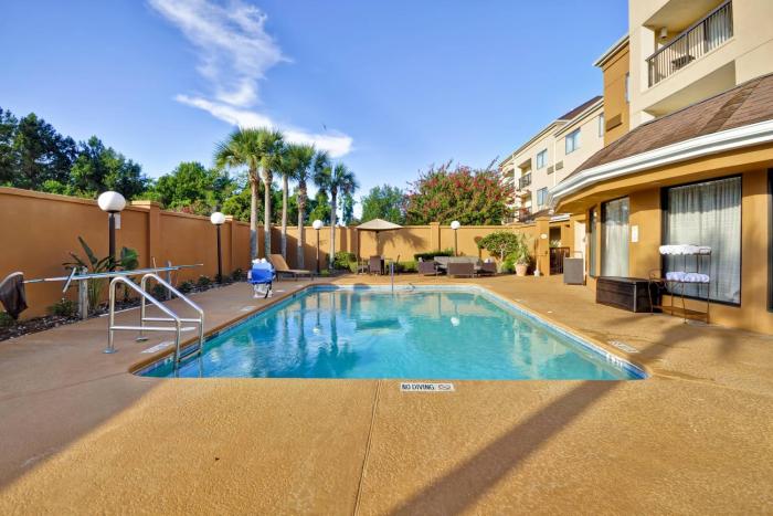 courtyard by marriott jacksonville airport