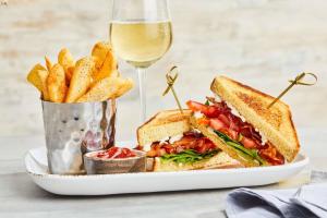 courtyard by marriott jacksonville airport