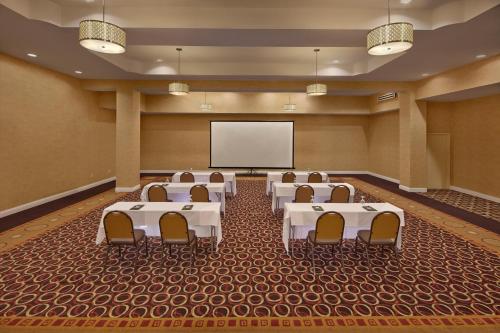 holiday inn jacksonville e 295 baymeadows by ihg