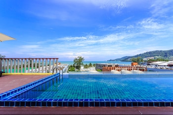 7q patong beach hotel